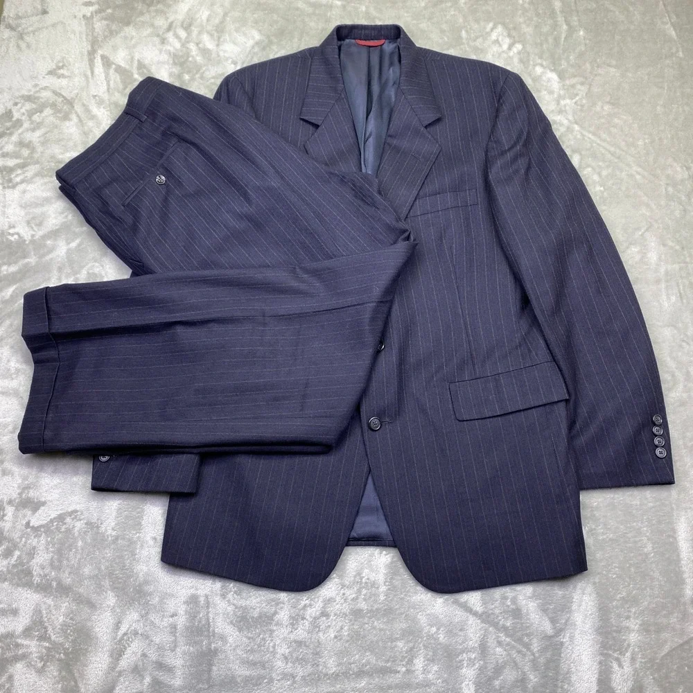 Hart Schaffner Marx‎ Silver Trumpeter Pinstripe Wool Suit Mens Two Piece 45R 36